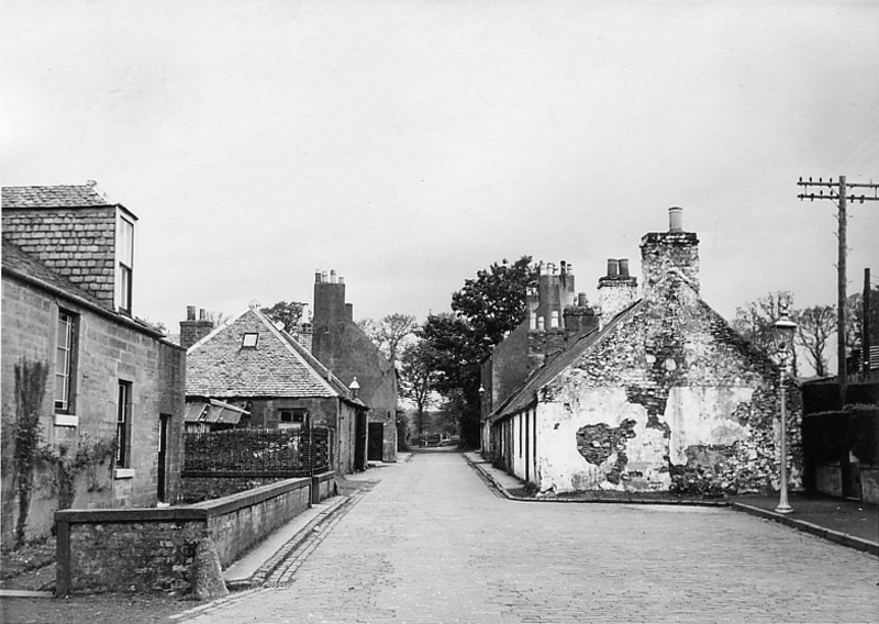 Americanmuir Village