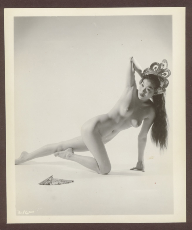 pinups1129