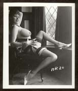 pinups1053